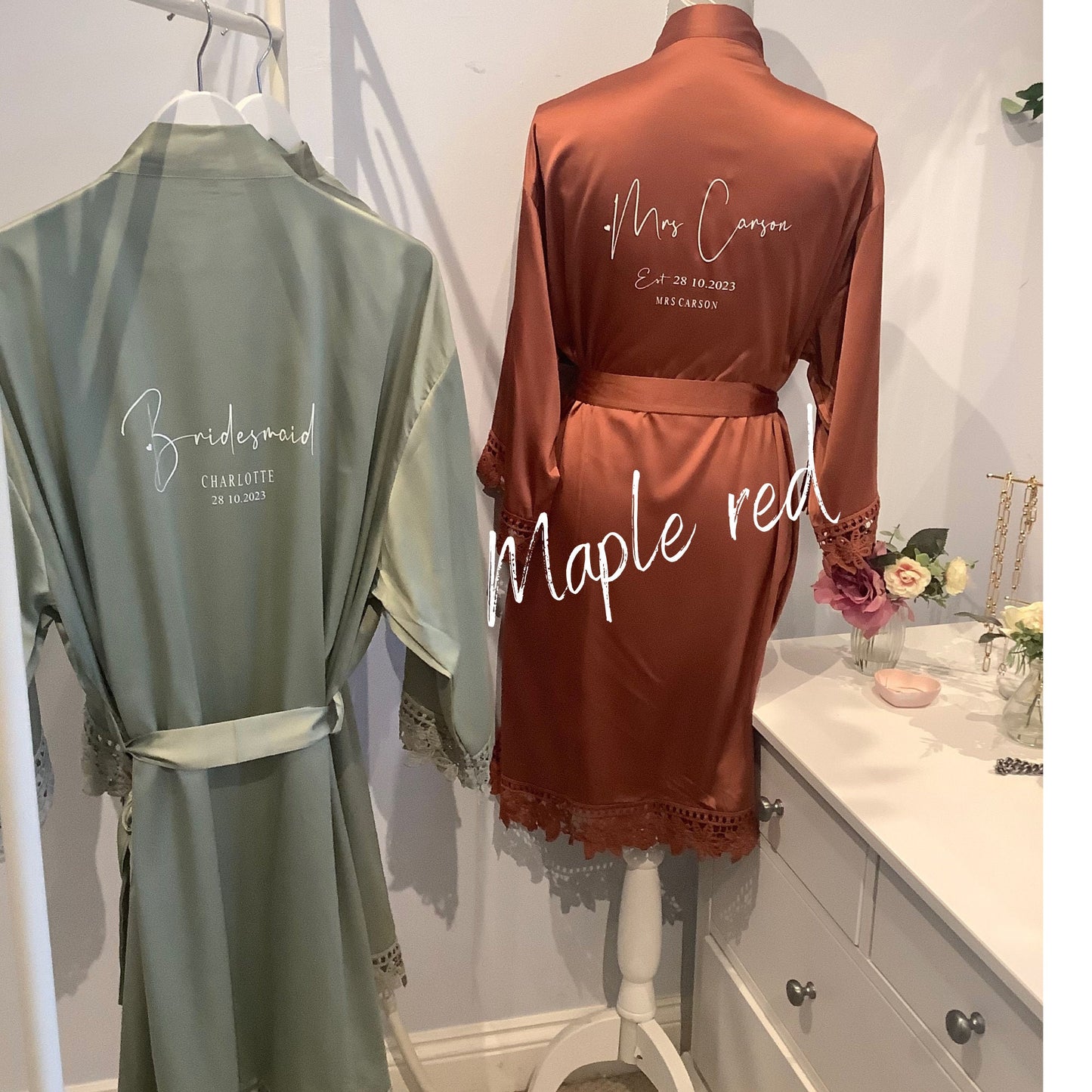 Personalised Bridesmaid Satin Robe – Lace Trim Bridal Party Gift