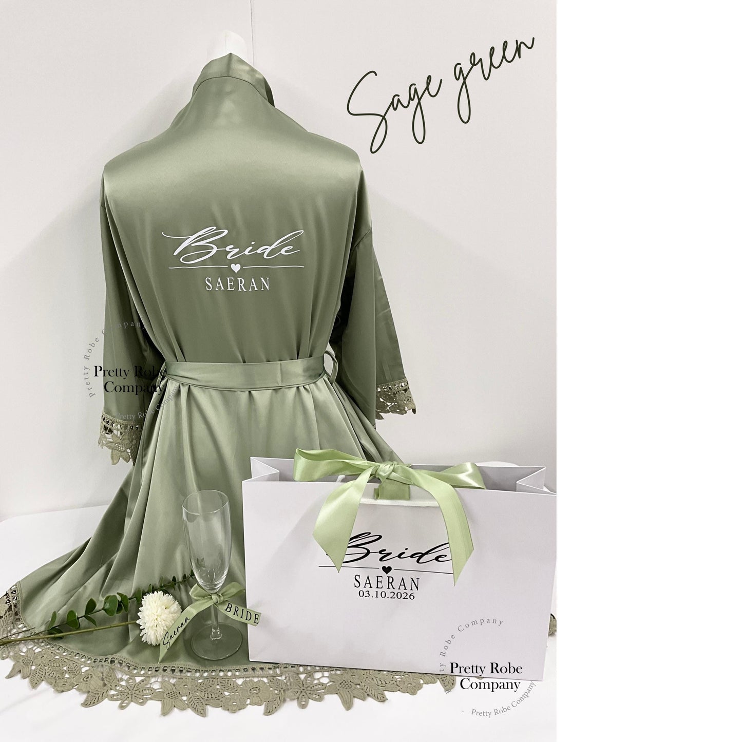 Personalised Bridesmaid Robe Gift Set | Satin Lace Robe | Matching Gift Bag, Hanger & Champagne Flute | Bridal Party Gift