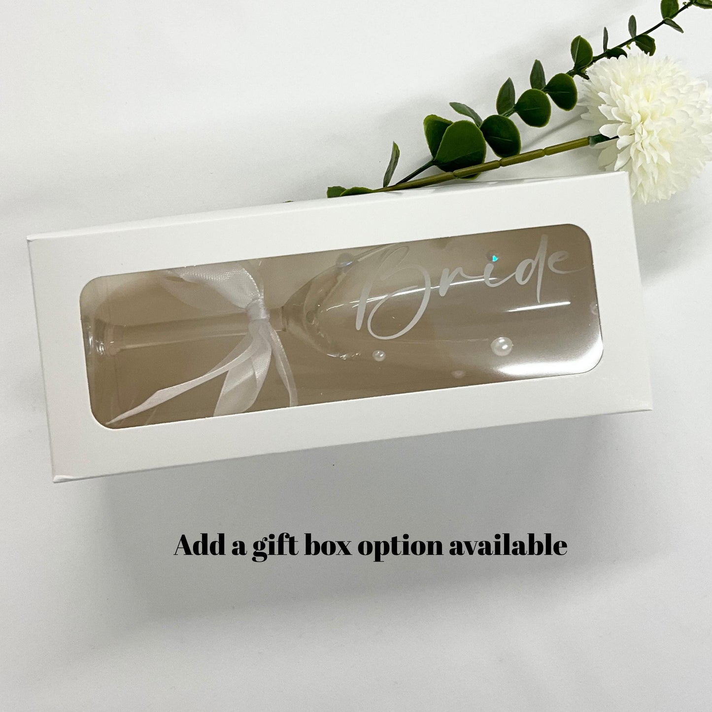 Personalised wedding champagne flutes with pearls and ribbon- bride champagne glass