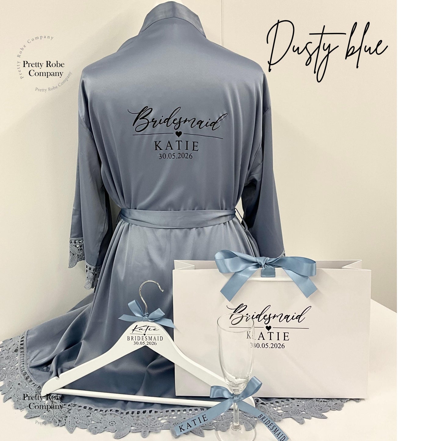 Personalised Bridesmaid Robe Gift Set | Satin Lace Robe | Matching Gift Bag, Hanger & Champagne Flute | Bridal Party Gift